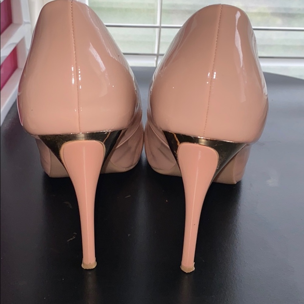 Nude heels - Picture 3 of 4